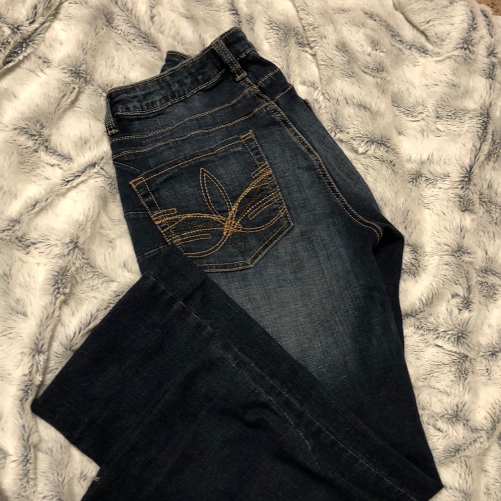 Aura stretchy waist banded jeans